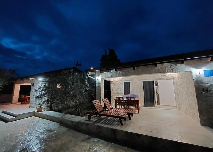 דירה Morovi Dvori