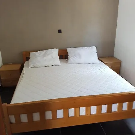 Morovi Dvori Apartment Drage