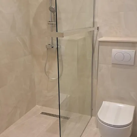 Morovi Dvori Апартаменты
